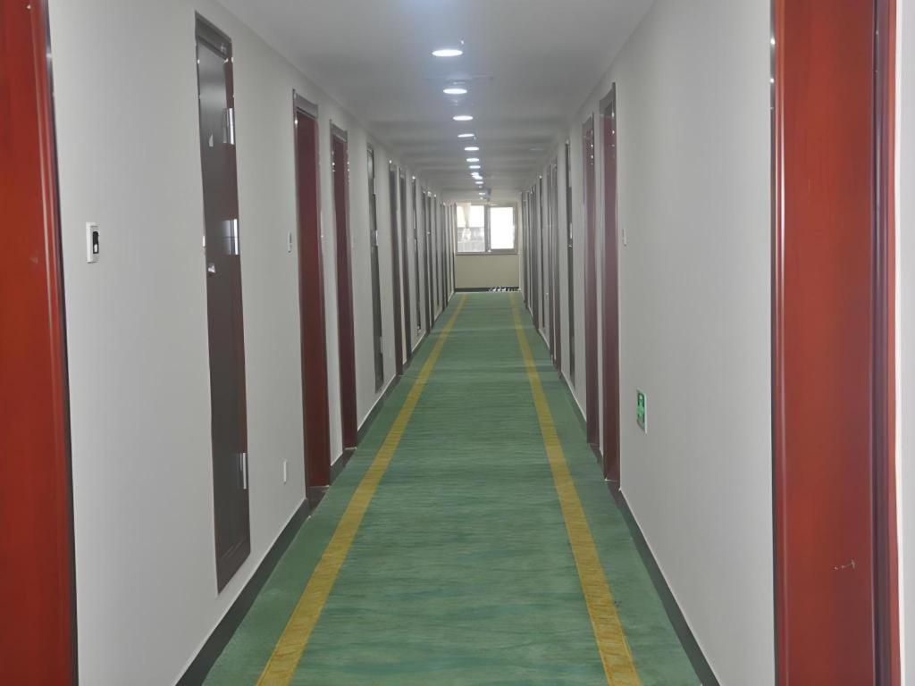 Greentree Inn Linyi Feixian Jianshe Road Express Hotel Zewnętrze zdjęcie