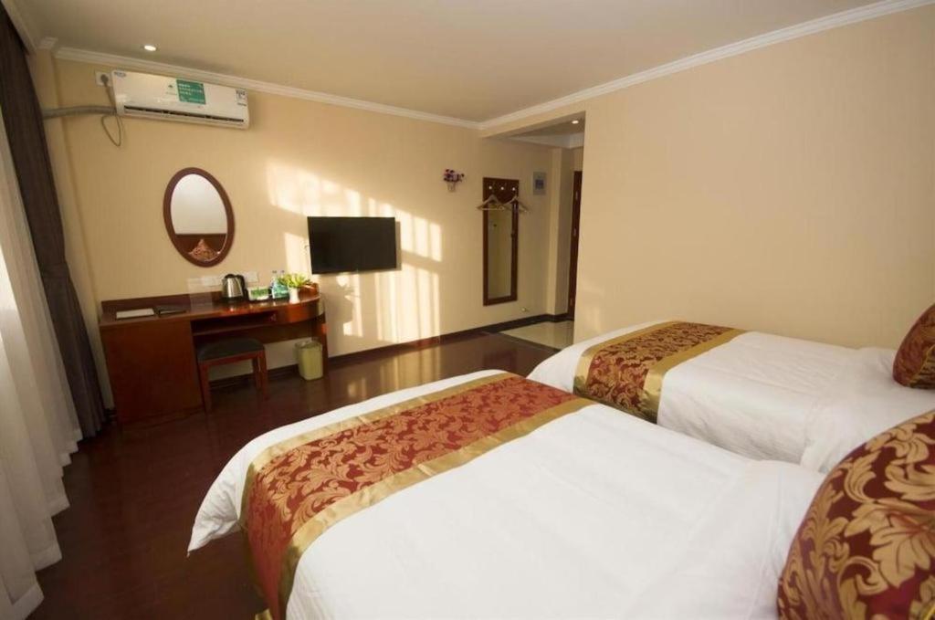 Greentree Inn Linyi Feixian Jianshe Road Express Hotel Zewnętrze zdjęcie
