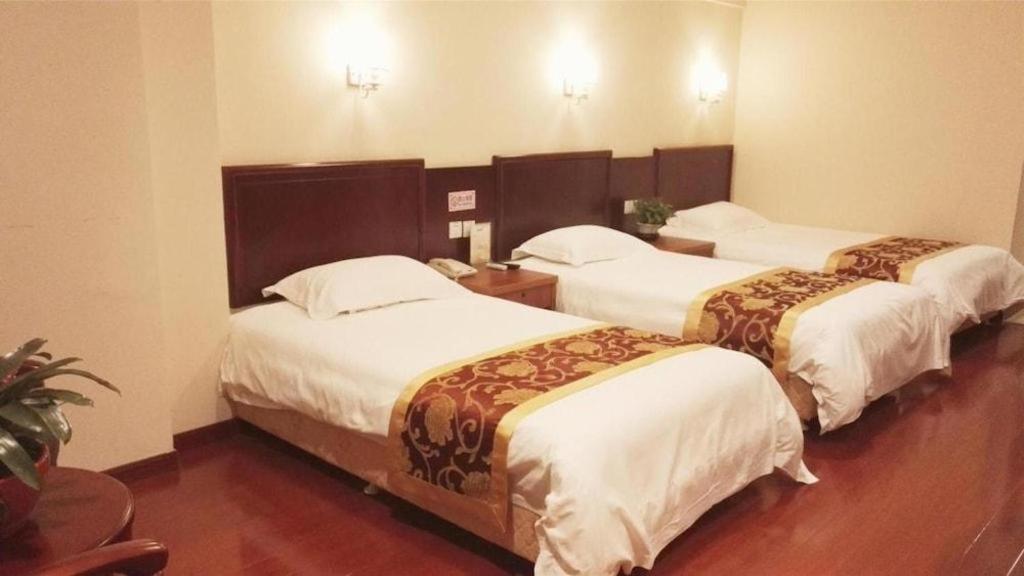 Greentree Inn Linyi Feixian Jianshe Road Express Hotel Zewnętrze zdjęcie