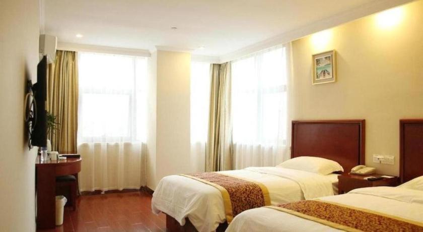 Greentree Inn Linyi Feixian Jianshe Road Express Hotel Zewnętrze zdjęcie