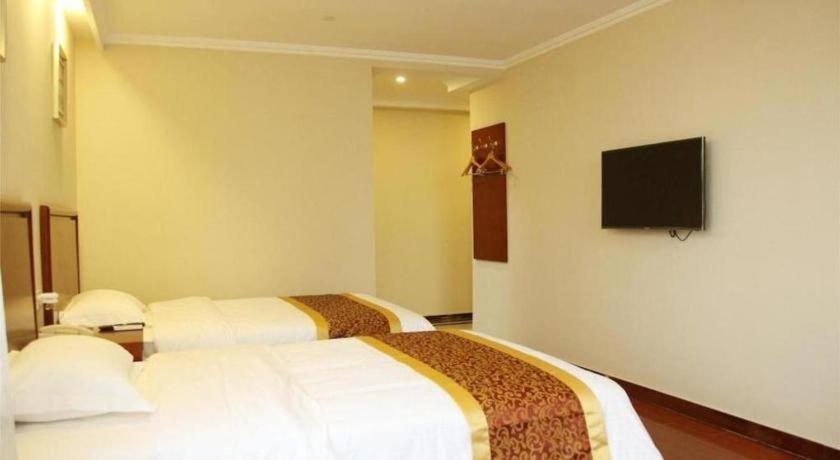 Greentree Inn Linyi Feixian Jianshe Road Express Hotel Zewnętrze zdjęcie