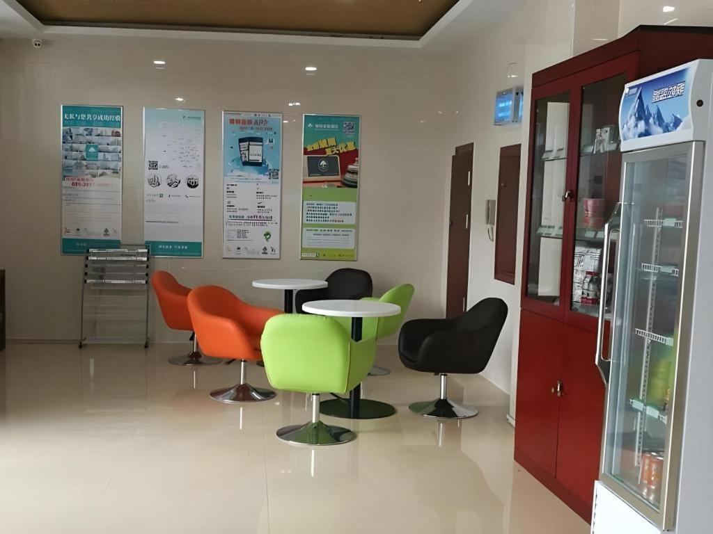 Greentree Inn Linyi Feixian Jianshe Road Express Hotel Zewnętrze zdjęcie