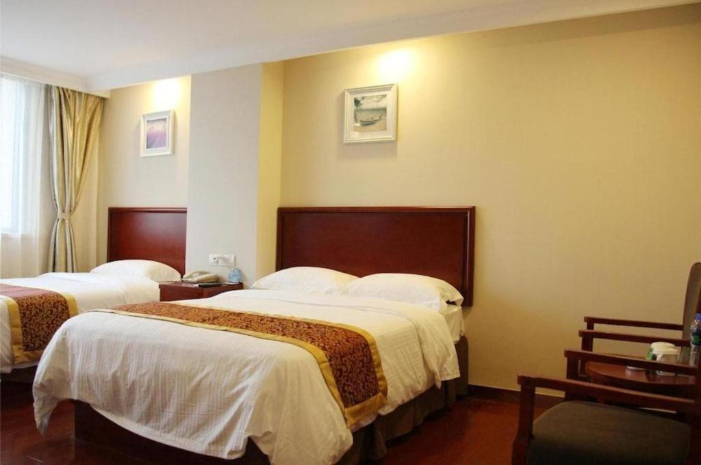 Greentree Inn Linyi Feixian Jianshe Road Express Hotel Zewnętrze zdjęcie