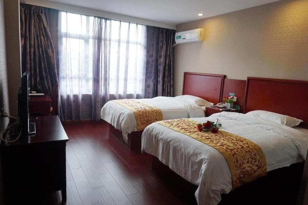 Greentree Inn Linyi Feixian Jianshe Road Express Hotel Zewnętrze zdjęcie